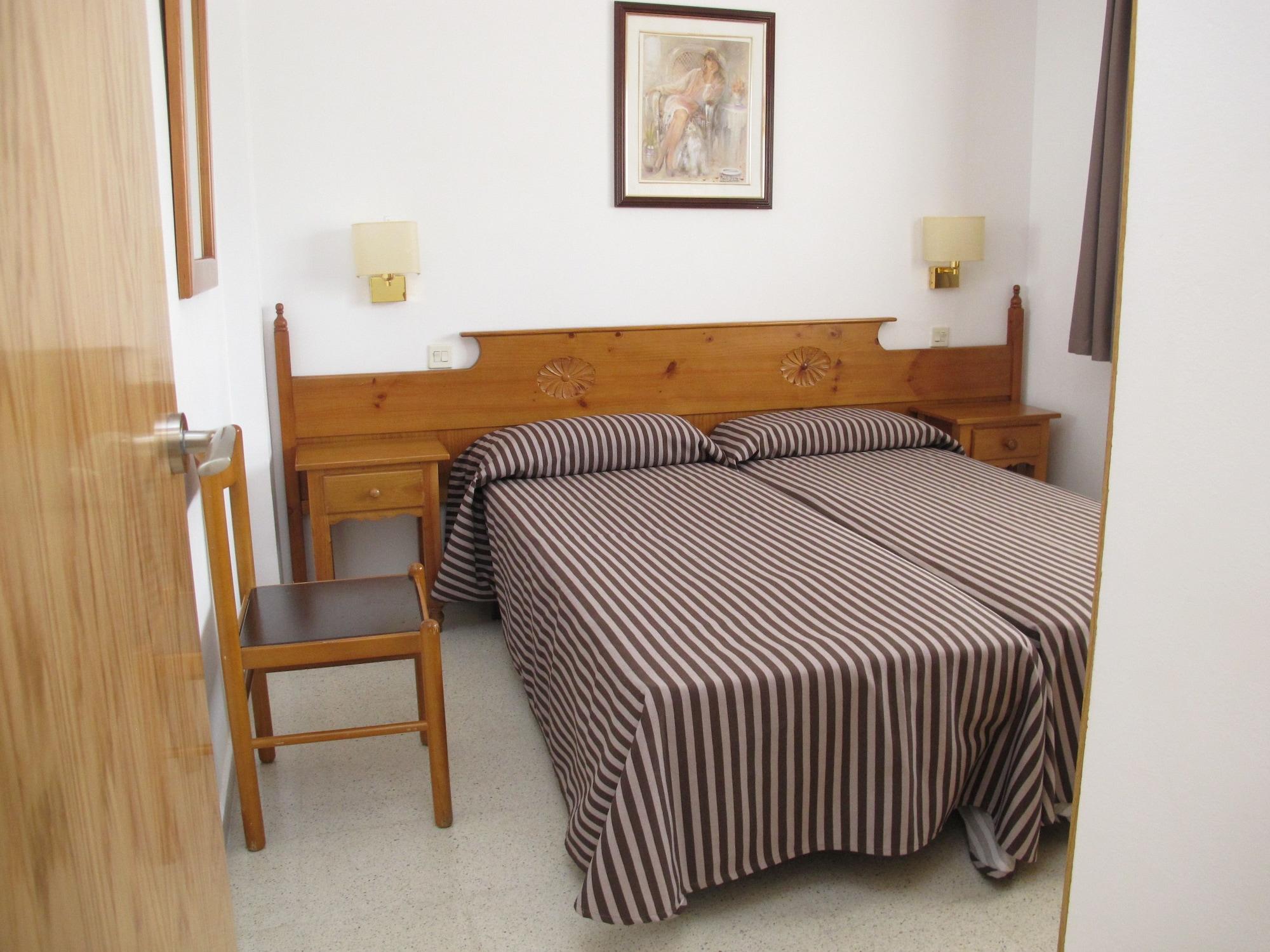 Apartamentos Santi 료렛 드 마르 외부 사진