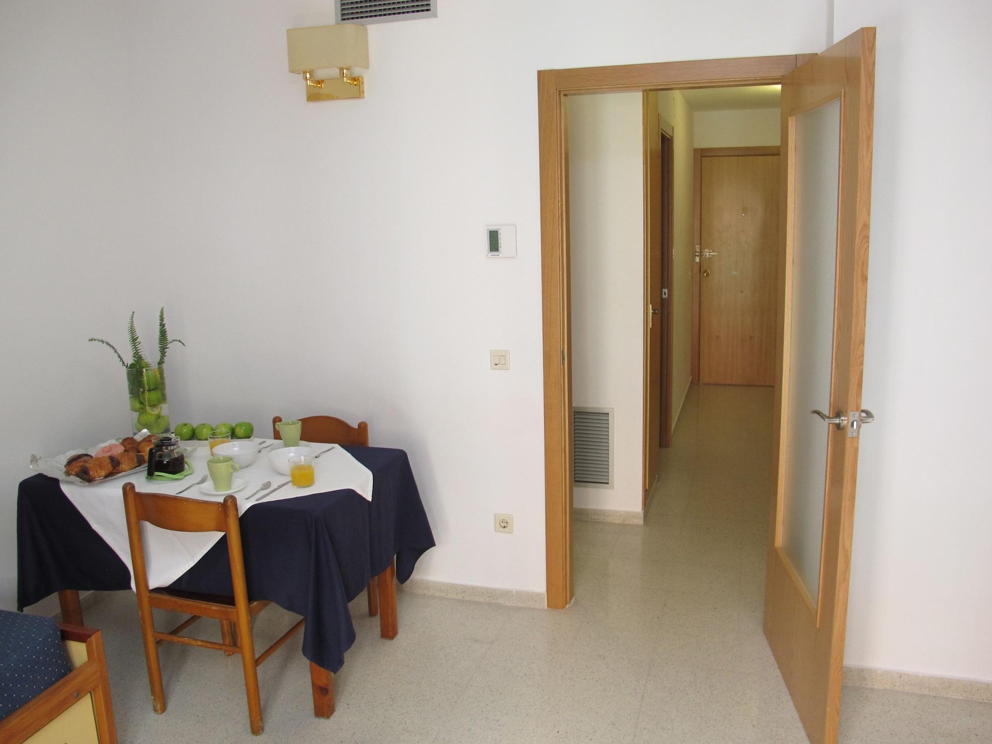 Apartamentos Santi 료렛 드 마르 외부 사진